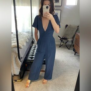 Lulus Always Cute Navy Blue Flutter Sleeve Backless Jumpsuit size XS